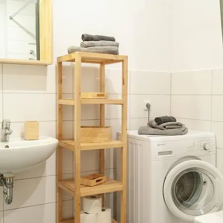 Appartamento Wohnglueck Mit Balkon Im Preussischen Viertel