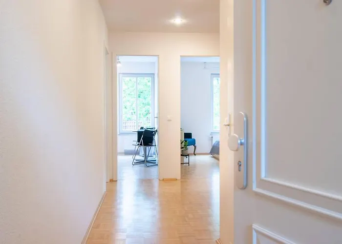 Wohnglueck Mit Balkon Im Preussischen Viertel