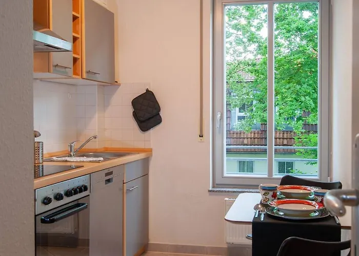 Wohnglueck Mit Balkon Im Preussischen Viertel * Dresden