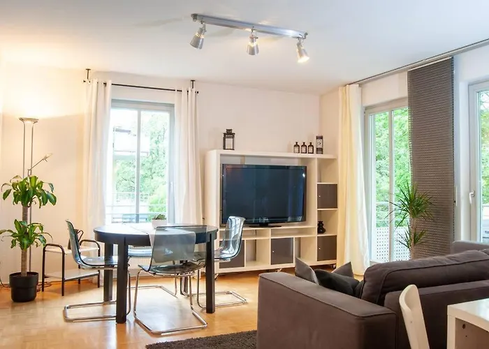 Wohnglueck Mit Balkon Im Preussischen Viertel Daire Dresden